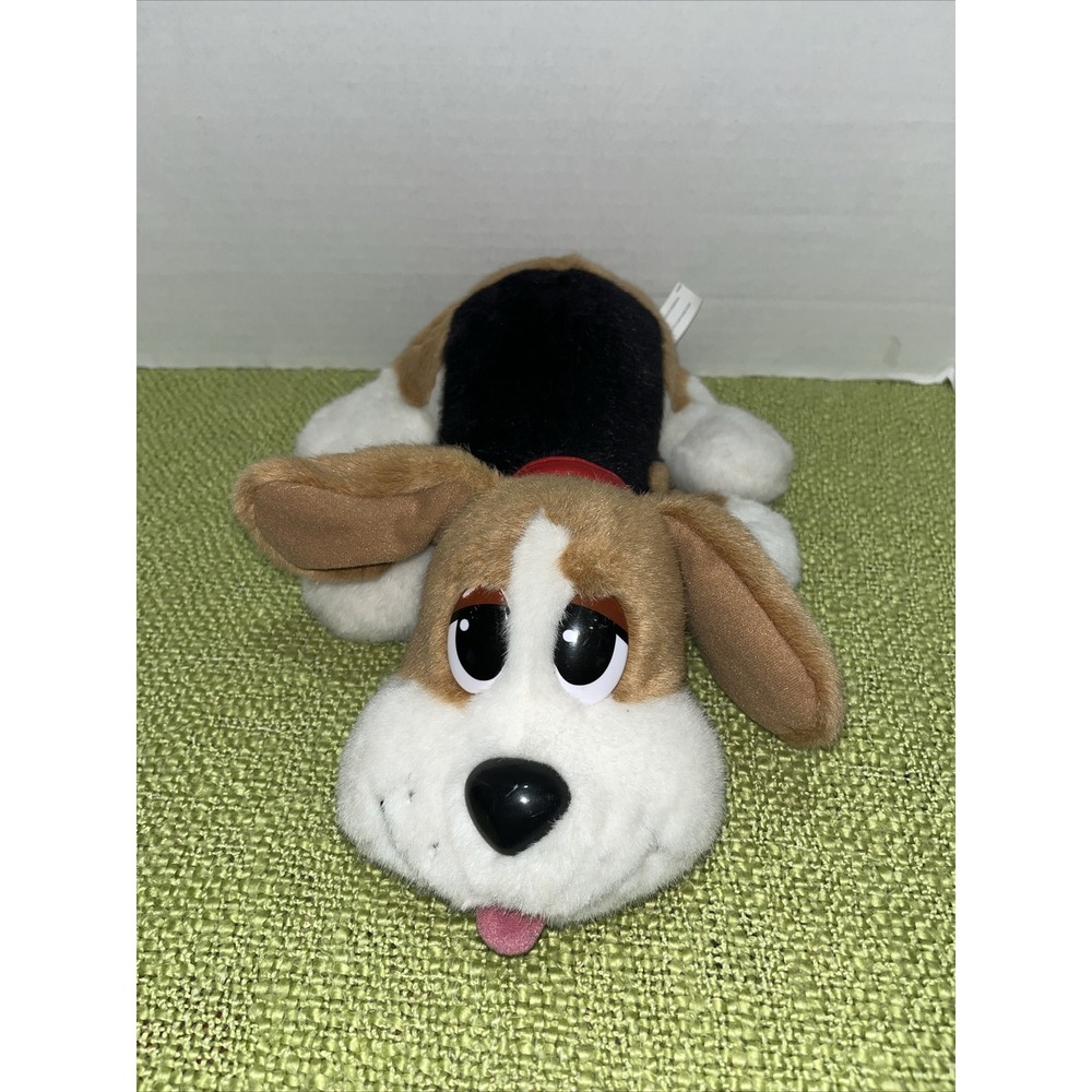 Mattel Pound Puppy Moves Head & Barks Whimpers Plush Toy Interactive Dog 13"‎